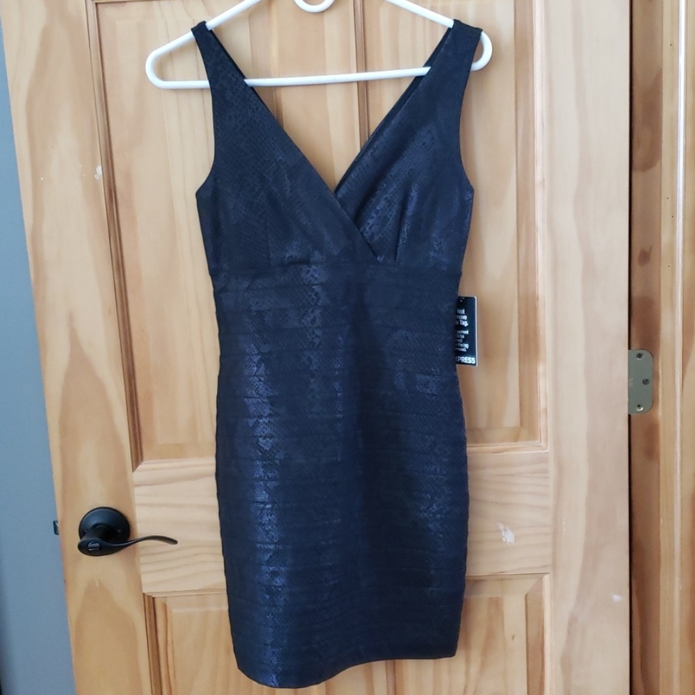 NWT..Express black snake print bandage dress